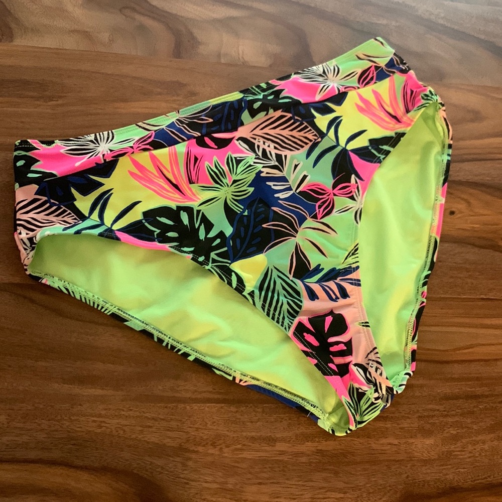 NoBo bikini bottoms